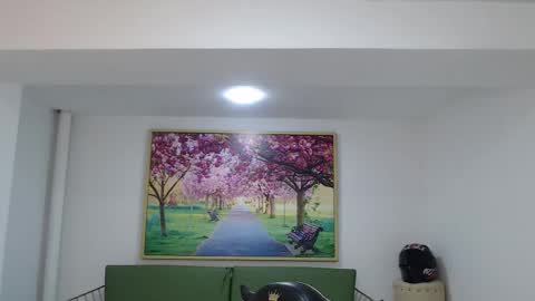 Snapshot of adhara_kitten chatting on September 2025 01:00:02 PM Adhara online show from September 2025 01:00:02 PM