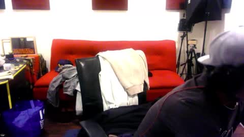 adick_ting online show from November 2025 04:48:02 AM