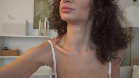 Snapshot of adisson_fox chatting on September 2025 07:10:02 AM Adisson Fox online show from September 2025 07:10:02 AM