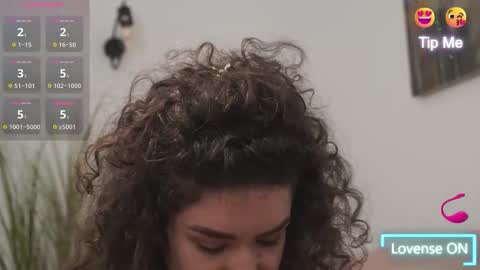 Snapshot of adisson_fox chatting on December 2025 07:14:02 AM Adisson Fox online show from December 2025 07:14:02 AM