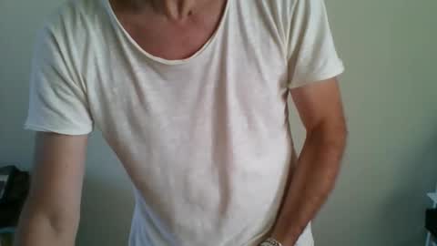 ADJ777 online show from September 2025 02:38:02 PM