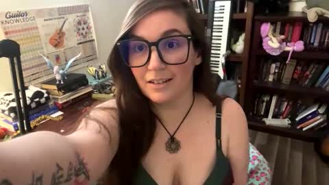 adobe_angel304 online show from March 2026 07:14:01 PM