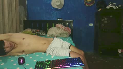 Adonis online show from December 2025 04:32:01 AM