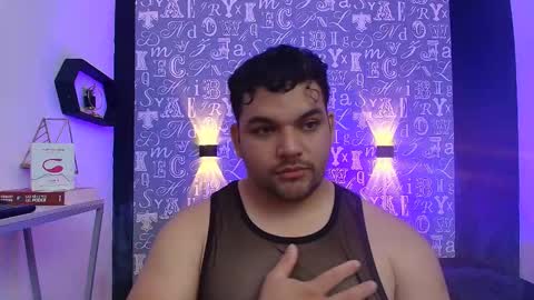 Snapshot of adonis__walker chatting on September 2025 08:25:02 PM ADONIS online show from September 2025 08:25:02 PM