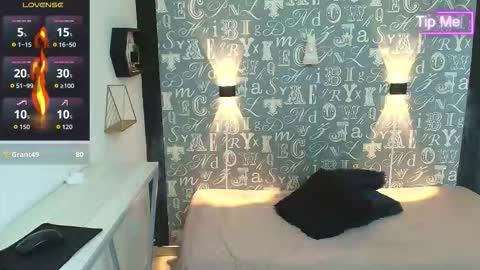 Snapshot of adonis__walker chatting on November 2025 07:36:02 PM ADONIS online show from November 2025 07:36:02 PM