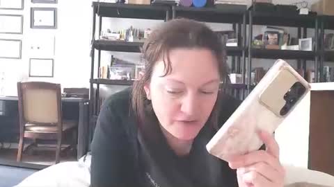 Snapshot of adorable22 chatting on December 2025 05:51:02 PM adorable22 online show from December 2025 05:51:02 PM