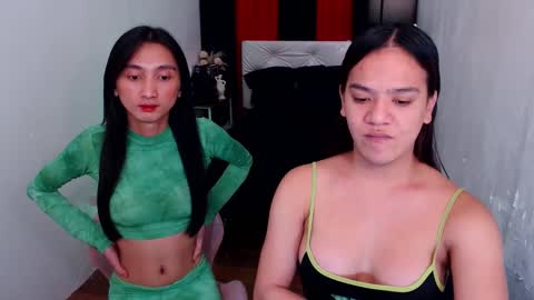 Snapshot of adorable_andrea chatting on December 2024 04:25:02 PM adorable_andrea online show from December 2024 04:25:02 PM