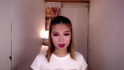 adorabletsforyouxx online show from November 2025 03:44:01 PM