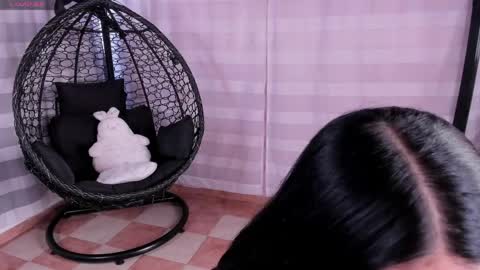Stormi online show from April 2026 03:53:01 PM