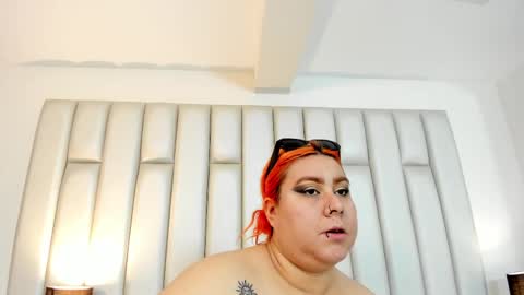 ANDREA PEREZ online show from September 2025 11:34:01 AM