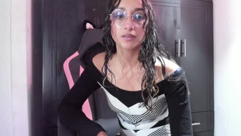 Adrena10 online show from December 2024 09:50:01 PM