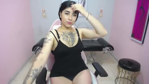Adri  online show from May 2026 12:21:02 PM