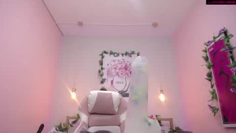 Adri  online show from July 2026 01:26:01 PM