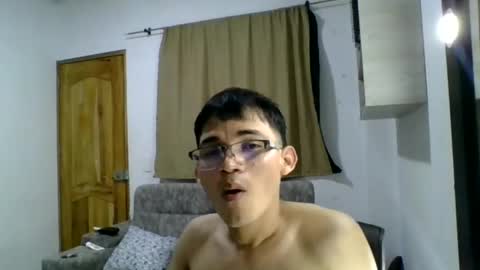 adrian018_ online show from December 2024 04:23:02 AM