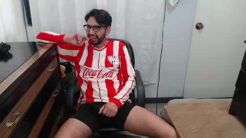 Adrian Falcon online show from May 2026 06:13:01 PM