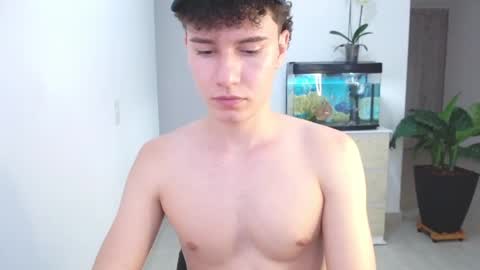 Snapshot of adrian_morelli chatting on December 2024 09:17:01 PM adrian morelli online show from December 2024 09:17:01 PM