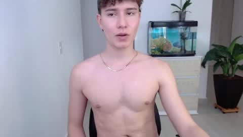 Snapshot of adrian_morelli chatting on December 2024 09:55:01 PM adrian morelli online show from December 2024 09:55:01 PM