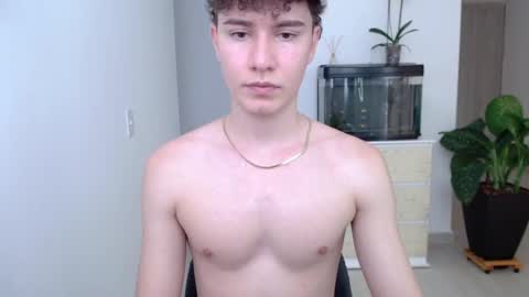 Snapshot of adrian_morelli chatting on December 2024 07:10:01 PM adrian morelli online show from December 2024 07:10:01 PM