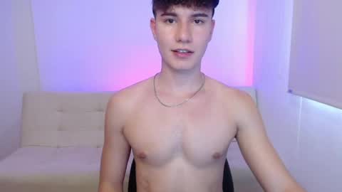 adrian morelli online show from April 2026 08:57:02 PM