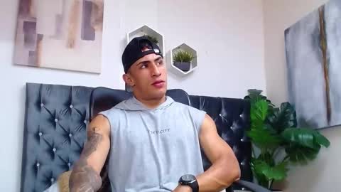   online show from October 2025 06:14:02 PM