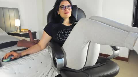 Adriana online show from April 2026 02:27:02 AM