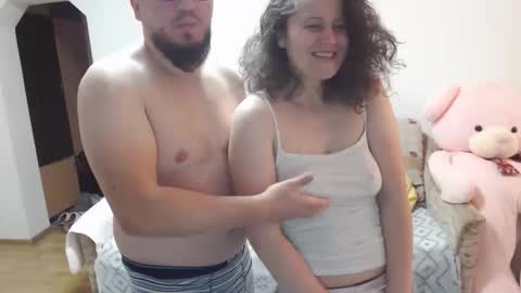 Snapshot of adriana_elvis chatting on November 2025 06:48:01 AM adriana online show from November 2025 06:48:01 AM