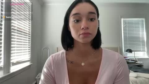 Adrianna  online show from October 2025 03:31:02 PM