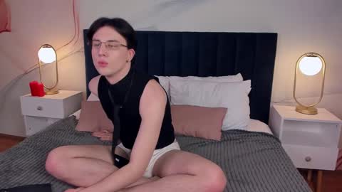 Snapshot of adrianoaubert chatting on February 2025 09:55:01 AM adrianoaubert online show from February 2025 09:55:01 AM