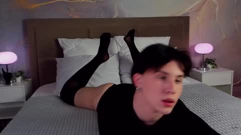 Snapshot of adrianoaubert chatting on February 2025 10:07:02 AM adrianoaubert online show from February 2025 10:07:02 AM