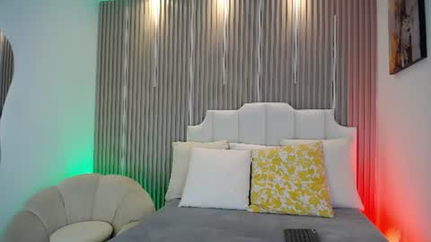 adrianstark_ online show from June 2026 12:28:02 PM
