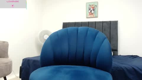 Snapshot of adriel_escalante chatting on February 2026 03:32:01 AM adriel_escalante online show from February 2026 03:32:01 AM