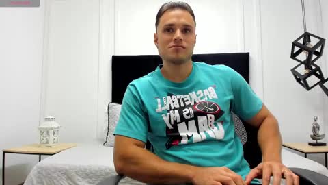 Adrein Roche online show from January 2025 11:45:02 PM