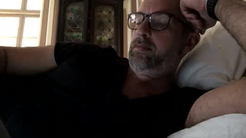 adrienfromparis online show from March 2026 02:31:02 PM