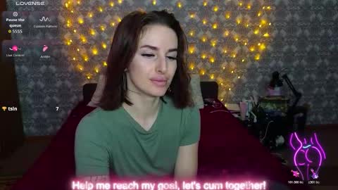 Adriana online show from December 2025 08:21:02 AM