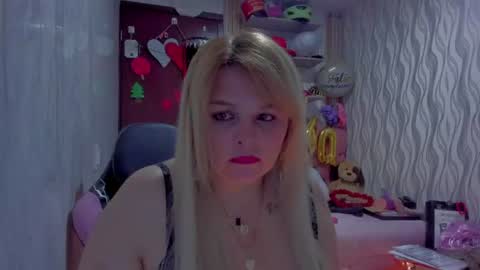 adriiana_fox_ online show from June 2026 11:27:02 PM