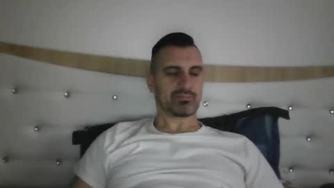 Snapshot of adyyyyyyyyyy35 chatting on February 2026 07:01:01 AM Adrian online show from February 2026 07:01:01 AM