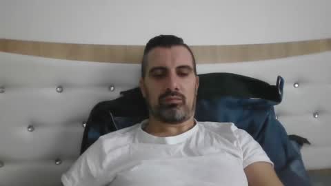 Snapshot of adyyyyyyyyyy35 chatting on February 2026 06:35:02 AM Adrian online show from February 2026 06:35:02 AM