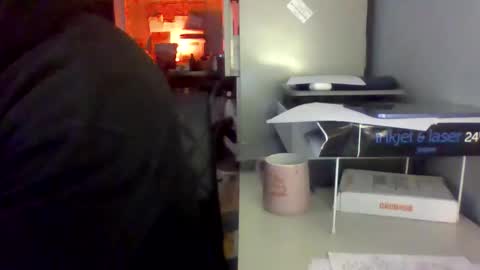 Aether online show from November 2025 06:52:02 PM