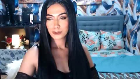 Snapshot of affairtoyourgoddesskhendra chatting on October 2025 09:26:02 PM Dominant Goddess Contessa online show from October 2025 09:26:02 PM