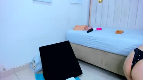 Snapshot of africa_holmes chatting on January 2026 02:16:02 AM Africa online show from January 2026 02:16:02 AM