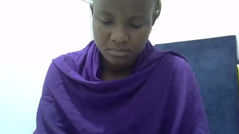 Snapshot of africanngirl chatting on October 2025 08:18:02 AM africanngirl online show from October 2025 08:18:02 AM