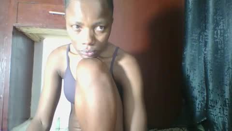 PHOEBE online show from February 2025 12:52:02 AM