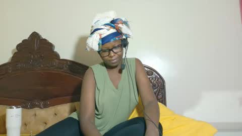 Snapshot of africanquee2 chatting on December 2024 10:03:02 AM jackline online show from December 2024 10:03:02 AM