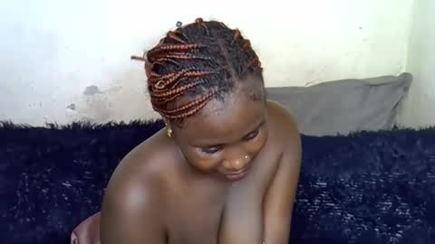 afrii_kity online show from November 2025 09:28:01 PM