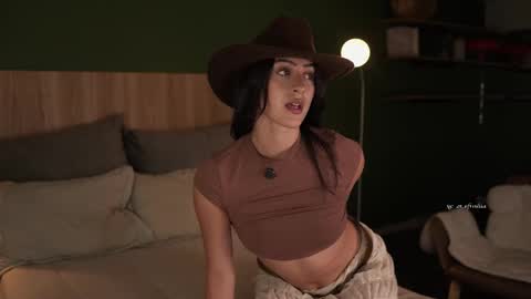 Emma online show from March 2026 11:21:02 PM