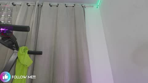 Snapshot of afrodita_p_ chatting on November 2025 09:36:01 PM Afrodita P online show from November 2025 09:36:01 PM