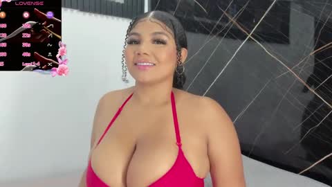 Afrodita Ross online show from May 2026 12:21:02 PM