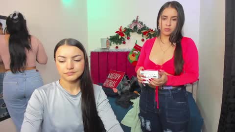 Afrodita Chery y Hermione online show from December 2024 11:59:01 AM