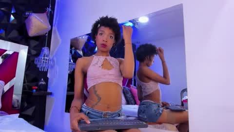 Afrodita  online show from October 2025 04:57:01 AM