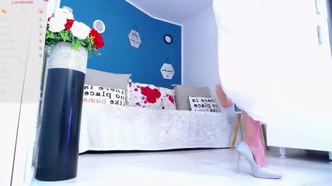 Amalia online show from November 2025 12:16:02 PM